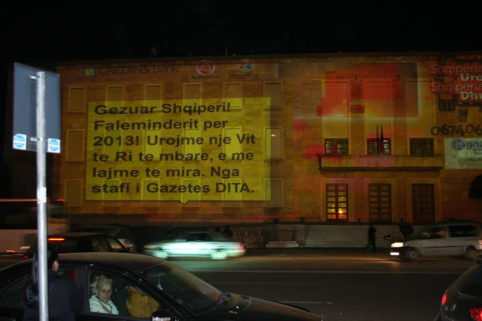 Foto nga Entela RESULI